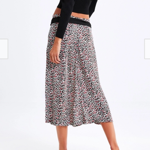 Zara animal print skirt with tie multicolored size small - Picture 4 of 7